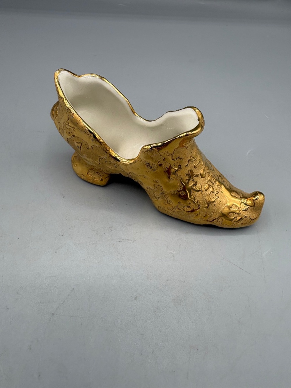 Vintage Dixon Art Studio Piece 22 KT weeping gold porcelain.